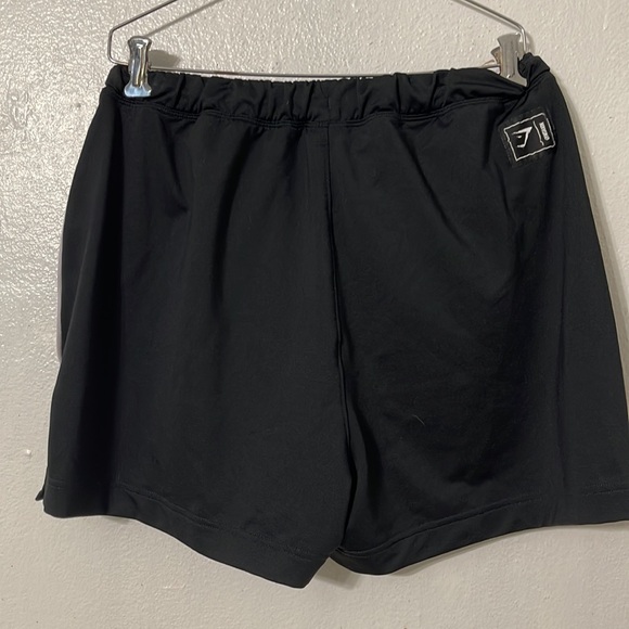 GYMSHARK shorts size L - Picture 6 of 9